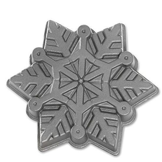 Picture of Nordic Ware Snowflake Pan