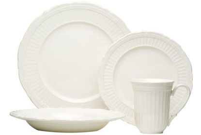 Picture of Red Vanilla Tuscan Villa 16-Piece Dinnerware Set