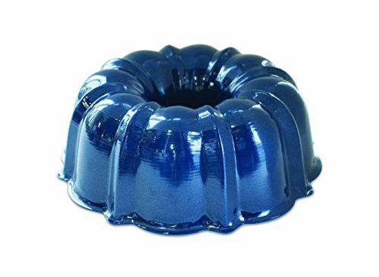 Picture of Nordic Ware Formed Bundt Pan, 12-Cup, Navy