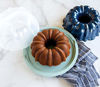 Picture of Nordic Ware Bundt Translucent Cake Keeper, 12 Cup capacity, Sea Glass base with Navy pan