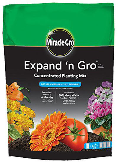 Picture of Miracle-Gro Expand 'N Gro Concentrated Planting Mix, .67 cu. ft.