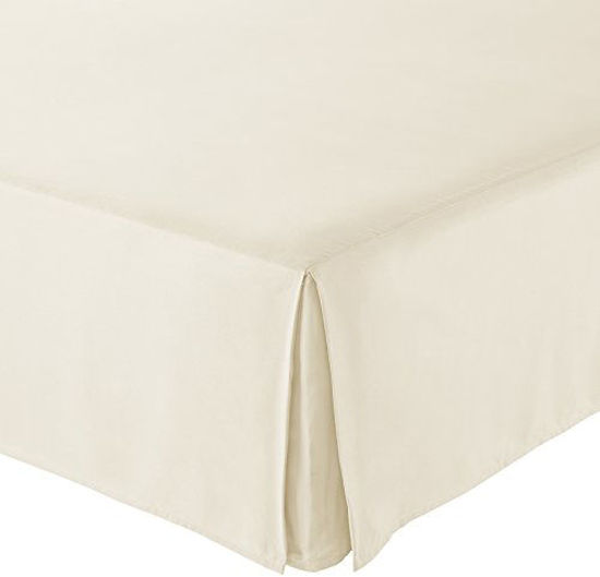 Beige bed 2024 skirt queen