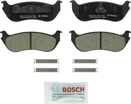 Picture of Bosch BC881 QuietCast Premium Ceramic Disc Brake Pad Set For Ford: 2002-2005 Explorer, 2007-2008 Explorer Sport Trac; Mercury: 2002-2005 Mountaineer; Rear