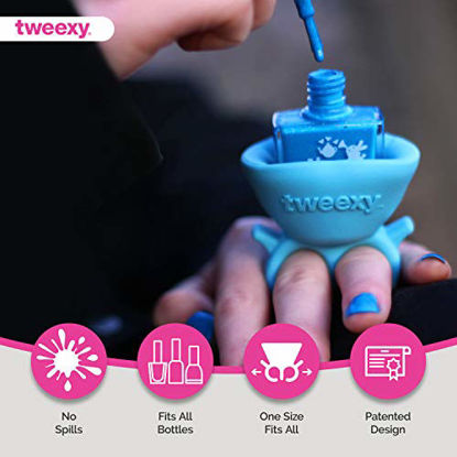 Picture of tweexy Wearable Nail Polish Holder Ring, Fingernail Polishing Tool, Manicure and Pedicure Accessories (Island Blue)