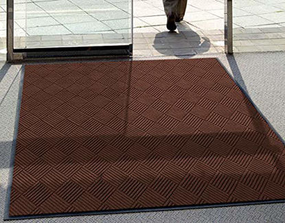 Picture of WaterHog Diamond-Pattern Commercial Grade Entrance Mat, Indoor/Outdoor Floor Mat 3' Length x 2' Width, Dark Brown by M+A Matting