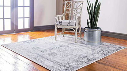 Picture of Unique Loom Sofia Collection Traditional Vintage Gray/Ivory Square Rug (5' 0 x 5' 0)