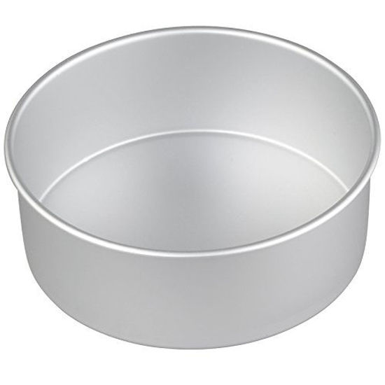 Picture of Wilton Performance Pans Aluminum Round Cake Pan, 8-Inch Cake Pan