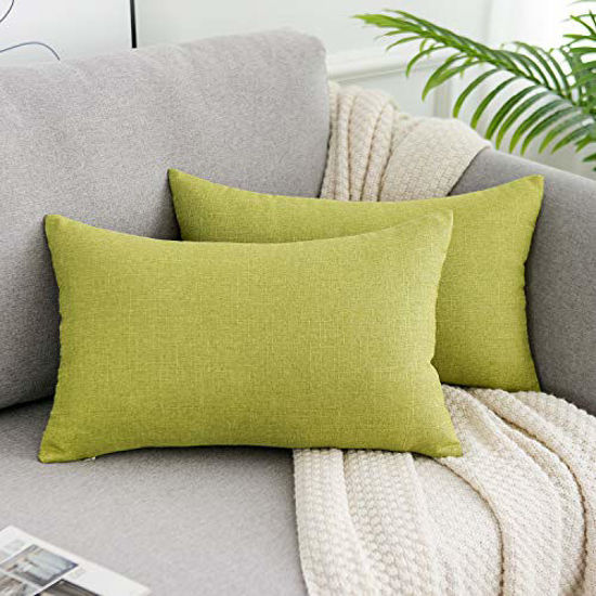 Oblong sofa outlet pillows