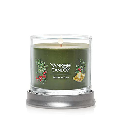 Picture of Yankee Candle Mistletoe Signature Small Tumbler Candle