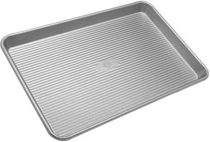 Picture of USA Pan Bakeware Half Sheet Pan, Warp Resistant Nonstick Baking Pan, Made in the USA from Aluminized Steel 17 1/4 x12 1/4 x1
