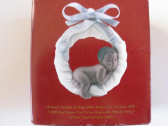 Picture of Lladro Baby's First Christmas Dated 2000 Ornament