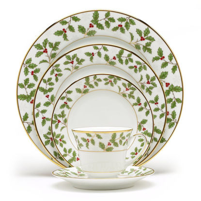 Picture of Noritake Holly & Berry Gold 5-Piece Place Setting