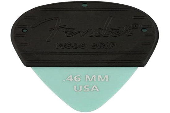 Picture of Fender Mojo Grip Guitar Picks 351 Shape, Dura-Tone Delrin, 0.46mm, 3-Pack