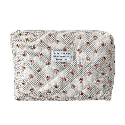 Juoxeepy Cotton Makeup Bag Large Travel Cosmetic Bag Quilted Cosmetic Pouch  Coquette Aesthetic Floral Toiletry Bag