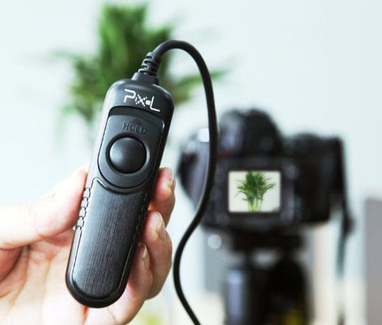 Picture of Pixel RC-201 Remote Shutter Release Control compatible with OLYMPUS RM-CB1, for Olympus DSLR E1 E3 E5 E10 E20 E20N E100RS C2500L