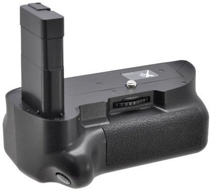 Picture of Xit XTNG5100 Pro Series Battery Grip for the Nikon D5100, D5200 and D5300 Digital SLR Cameras (Black)