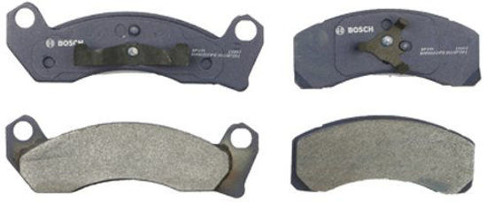 Picture of Bosch BP199 QuietCast Premium Semi-Metallic Disc Brake Pad Set For Select Ford Crown Victoria, LTD, Mustang; Lincoln Continental, Mark VI, Mark VII, Town Car; Mercury Colony Park, Grand Marquis; Front