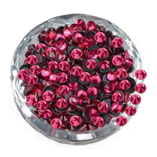 Picture of LPBeads 2000 Pieces SS20 Rose Hotfix Rhinestones Flatback Round Crystal Glass Rhinestones Gems for Crafts Nail Face Art Clothes Shoes Bags DIY