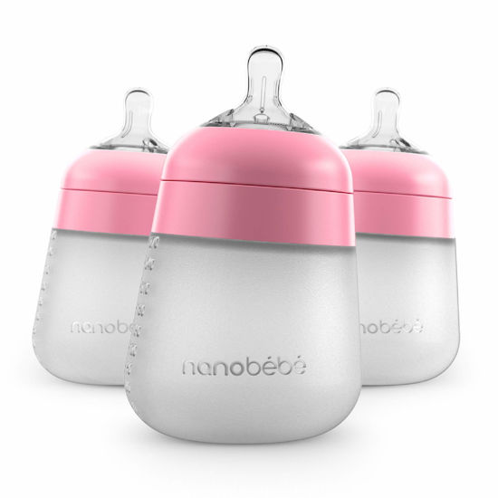 Baby collapsing store nipple on bottle