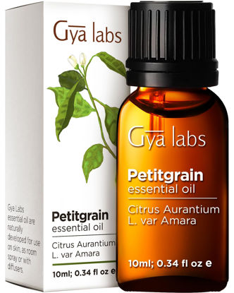 Picture of Gya Labs Petitgrain Essential Oil (10ml) - Woodsy & Floral Scent