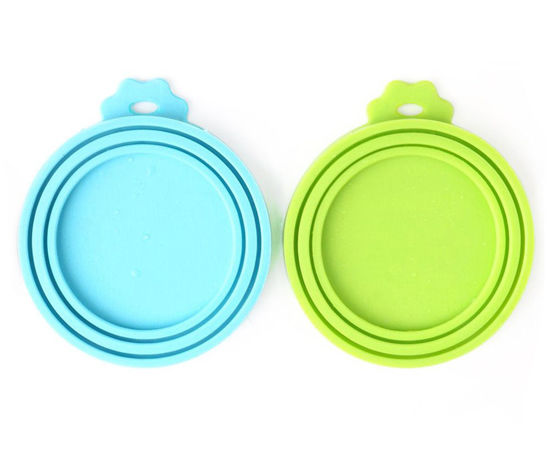 Picture of Comtim Pet Food Can Cover Silicone Can Lids for Dog and Cat Food(Universal Size,One fit 3 Standard Size Food Cans),Blue and Green