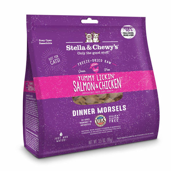 Picture of Stella & Chewy's Freeze-Dried Raw Cat Dinner Morsels - Grain Free, Protein Rich Cat & Kitten Food - Yummy Lickin’ Salmon & Chicken Recipe - 3.5 oz Bag