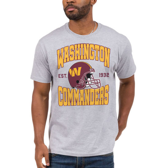 Picture of Junk Food Clothing x NFL - Washington Commanders - Team Helmet - Unisex Adult Short Sleeve Fan T-Shirt for Men and Women - Size X-Large