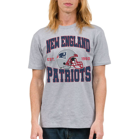 Picture of Junk Food Standard Classic Crew Neck, Authentic Details, Unisex Fit, New England Patriots-Heather Grey 3X-Large