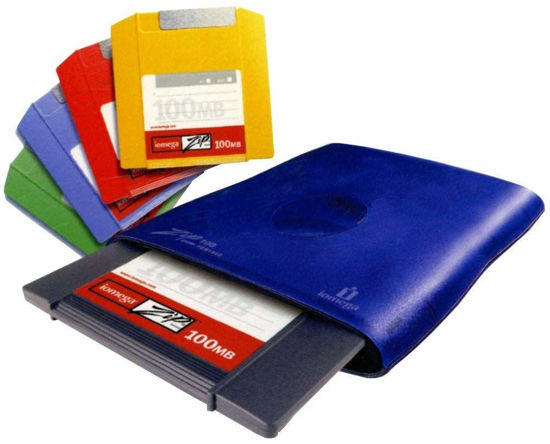 Picture of Iomega 100MB Zip Drive Starter Kit for PC or Mac- External USB Connection - Includes Four 100MB Zip Disks