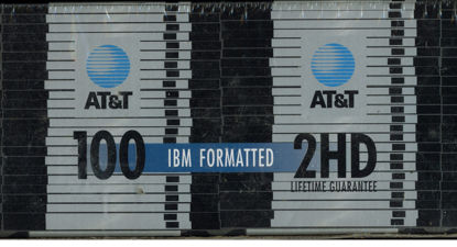 Picture of AT&T IBM Formatted 3.5 Inch DS/HD Floppy Diskettes 100 Pack 2HD