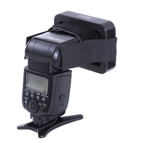 Picture of Movo Photo SG16 1/6" Honeycomb Quick Grid Flash Attachment Accessory for Lighting Effects