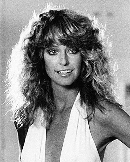 Picture of Farrah Fawcett as Jill Charlie's Angels in low cut white dress 18X24 Poster