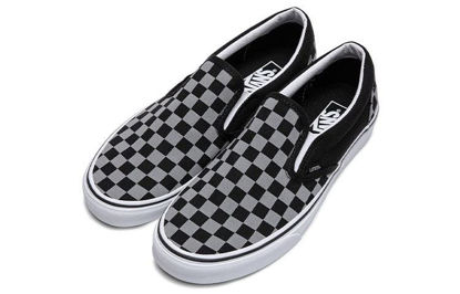 Picture of Vans Men's Classic Slip On, Cosmic Check Reflective/Grey, Size 9.5 - Size: 11 Women/9.5 Men