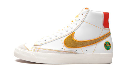 Picture of Nike Men's Shoes Blazer Mid '77 Vintage Roswell Rayguns DD9239-100 (Numeric_15) - Size: 15